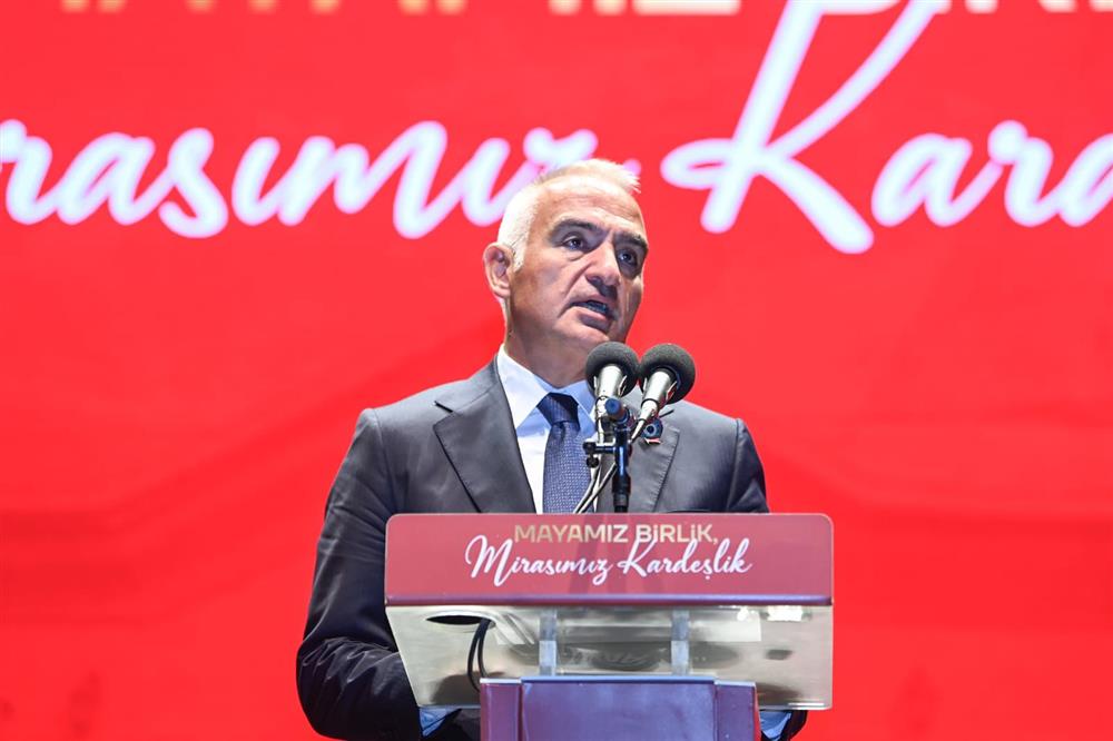 HACI BEKTAŞ'TA GÖNÜLLER SEVGİYLE BULUŞTU